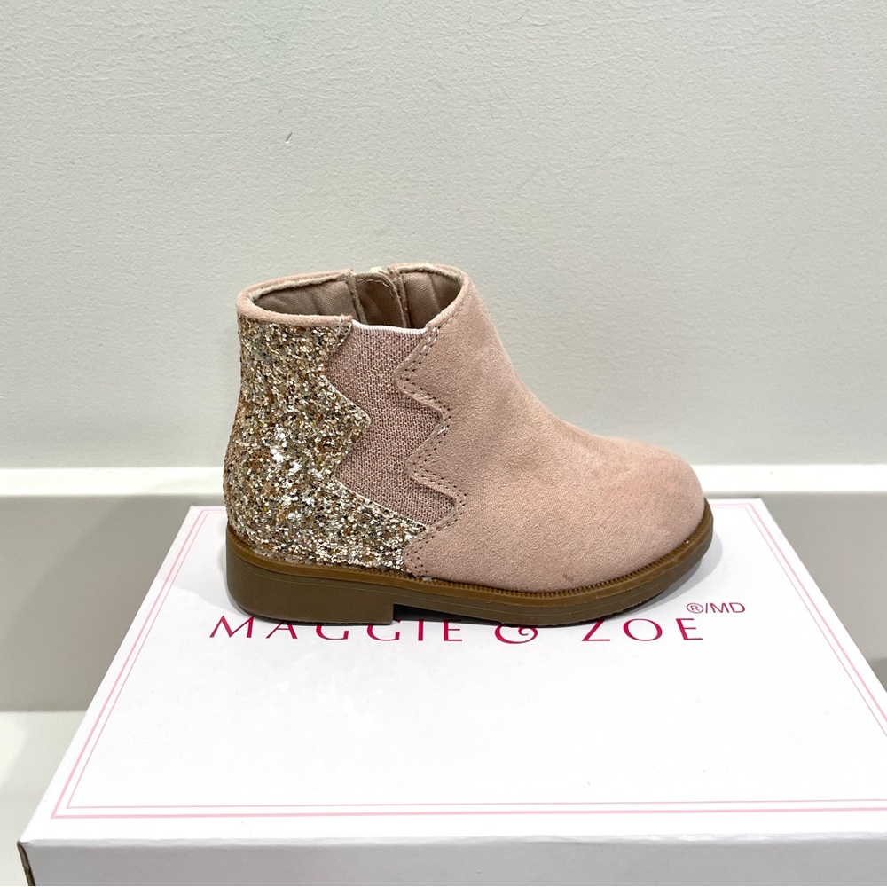 NEW Maggie & Zoe Rose Gold Glitter Boots (size 7)